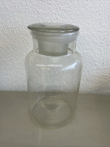 Apotheke tante emma - apotheke,