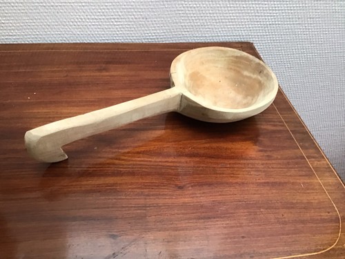 Uralte holz schöpfkelle - uralte,
